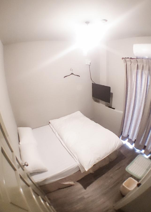 Feb Hostel Тайнань Екстер'єр фото